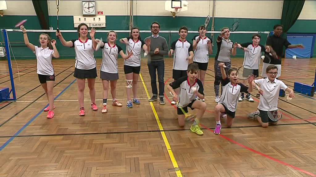 Le badminton, un sport intensif ! Reportage France 3